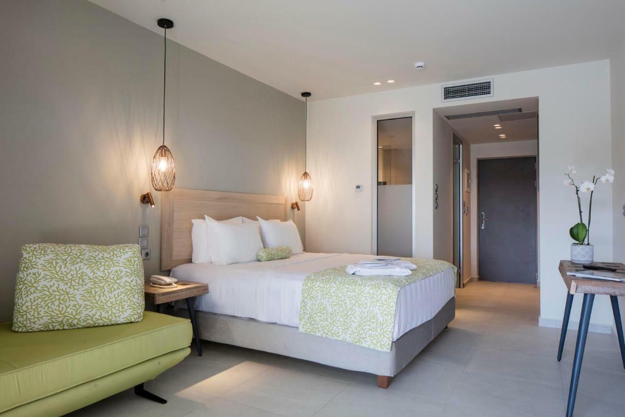 Amira Aparthotel Skiathos-stad Buitenkant foto