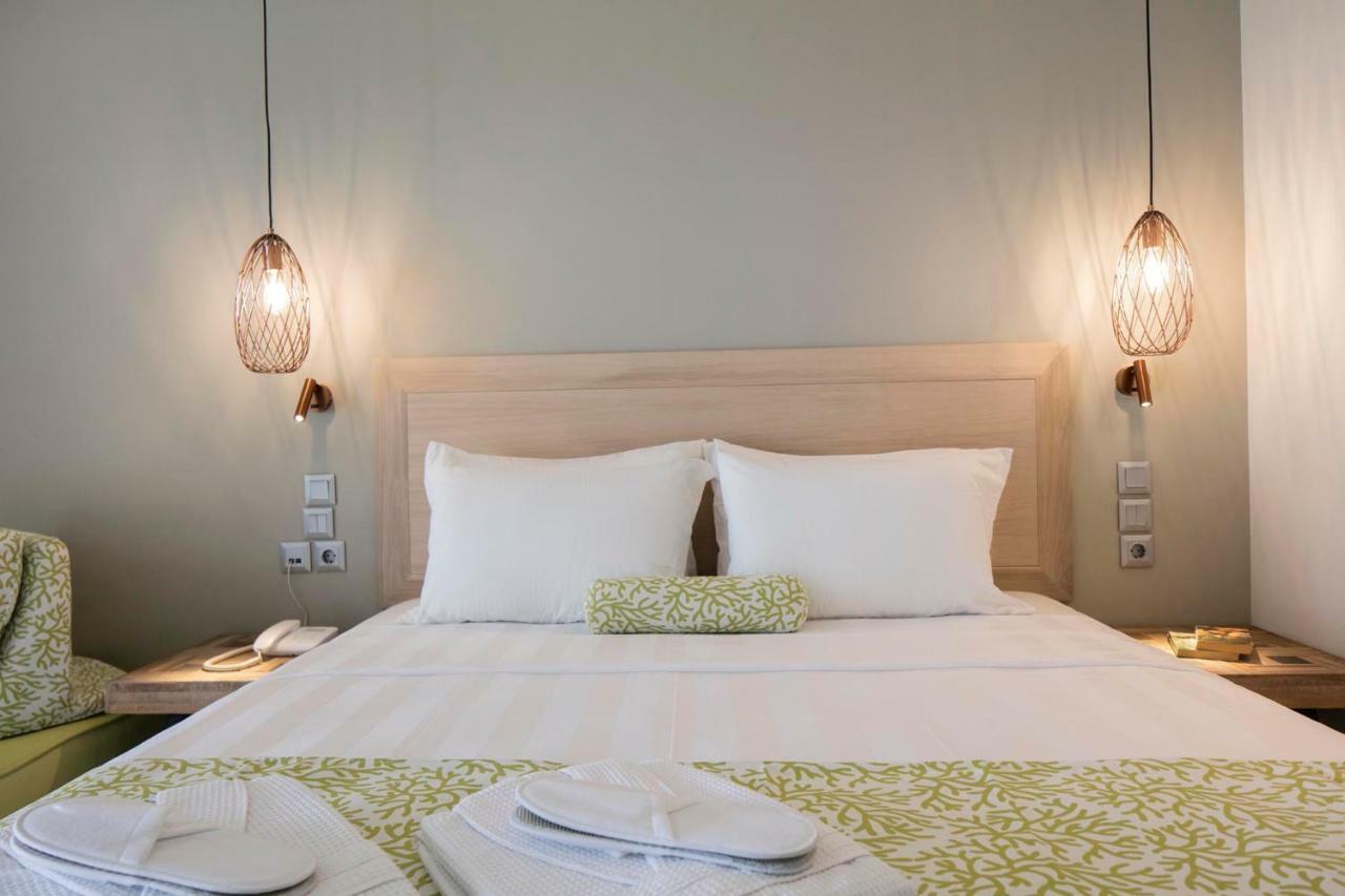 Amira Aparthotel Skiathos-stad Buitenkant foto